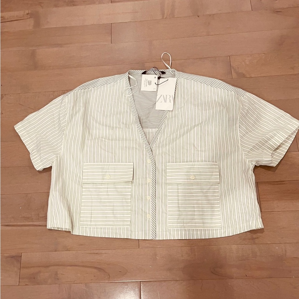 Zara shirt with stripes - Picture 2 of 4